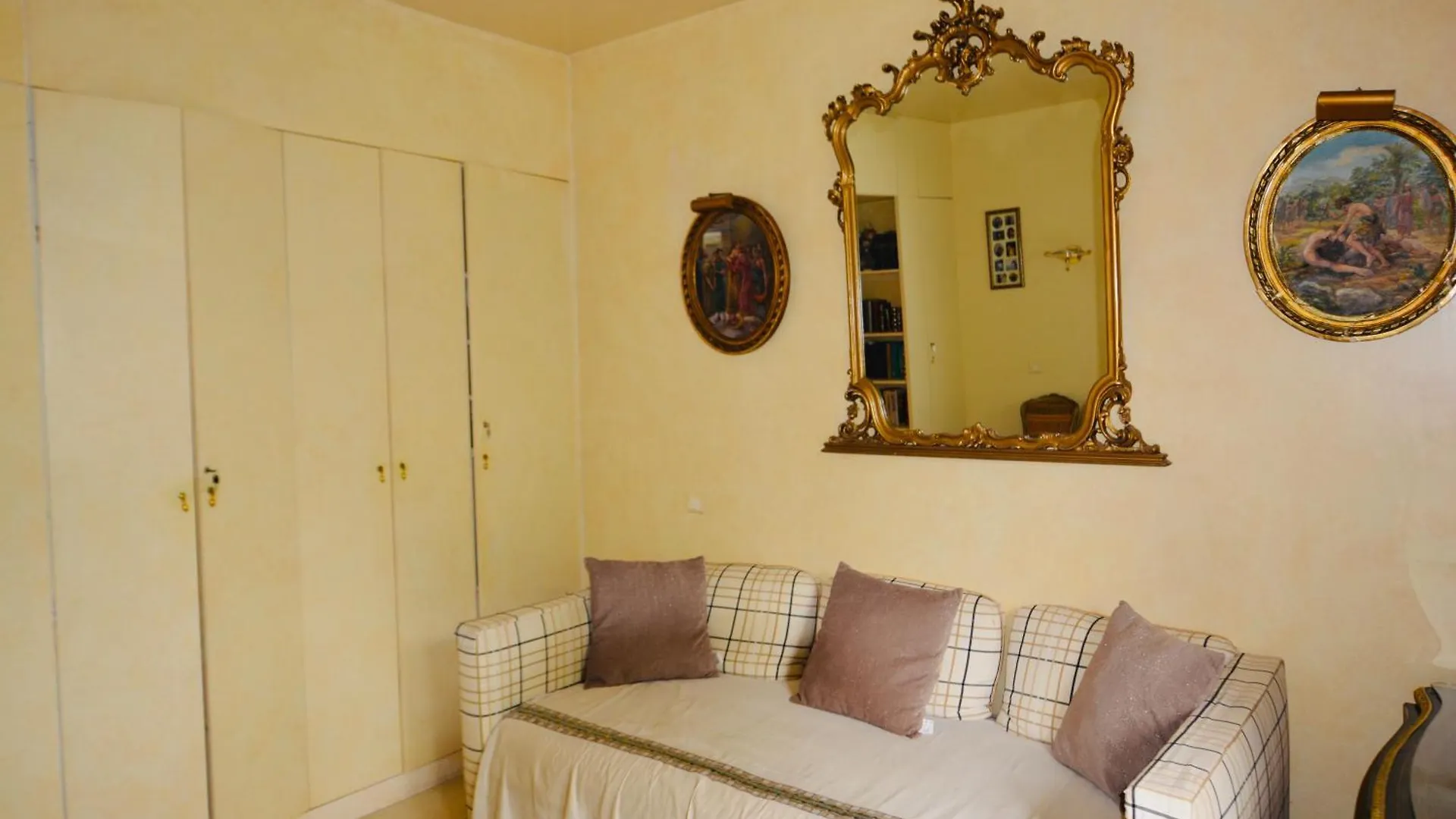 New Etoile Arc De Triomphe Renovated March 24 Apartamento Paris 0*,